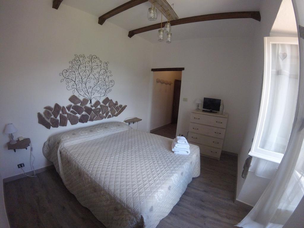 Agriturismo Dei Legi San Pietro Vara Екстериор снимка